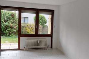 2-Zimmer Erdgeschosswohnung mit Terasse in Stuttgart-Bad Cannstatt – Die vollständige Adresse der Immobilie erhältst du vom Anbieter., 70376 Sommerrain, Stuttgart – Vorschaubild 2
