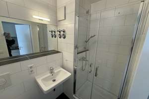 !NUR STUDENTEN! Möblierte 1-Zimmer-Wohnung mit Balkon und EBK in Regensburg – Margaretenstraße 12, 93047 Innenstadt, Regensburg – Vorschaubild 2