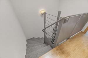 Modernisiertes Reihenmittelhaus mit privatem Garten, Balkon und Garage in begehrter Lage Vaihingens – Die vollständige Adresse der Immobilie erhältst du vom Anbieter., 70569 Dachswald, Stuttgart – Vorschaubild 36