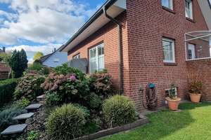 Attraktives Einfamilienhaus – Die vollständige Adresse der Immobilie erhältst du vom Anbieter., 22399 Poppenbüttel, Hamburg – Vorschaubild 2