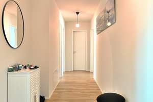 + EDLE TERASSENWOHNUNG + ZWEI PRIVATGÄRTEN + SÜDWEST-LAGE + GEHOBENE INNENAUSSTATTUNG + TIEFGARAGE + – Sandinostraße 3, 13055 Alt-Hohenschönhausen, Berlin – Vorschaubild 17
