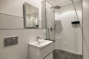 --BELGISCHES VIERTEL-- Altbau -- exklusive 4 Zi. Whg. im 1. OG - moderne Einbauküche, Balkon – Brüsseler Str. 23, 50674 Neustadt/Süd, Köln – Vorschaubild 23