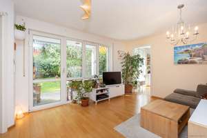 Helle 2-Zi.-Gartenwhg mit Hobbyraum (Wohn-/Nutzfläche ca. 93 m²) im Maisonettestil in der Lerchenau! – Die vollständige Adresse der Immobilie erhältst du vom Anbieter., 80935 Lerchenau-Ost, München – Vorschaubild 1