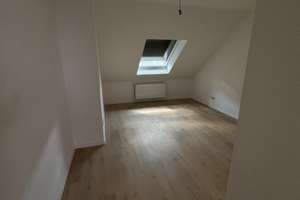     Ihr neues Zuhause in Brackwede – Stilvoll renoviertes Einfamilienhaus mit Garten – Am Alten Friedhof 23, 33647 Brackwede, Bielefeld – Vorschaubild 19
