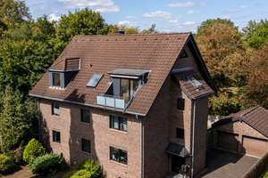 Köln-Longerich! Charmante 3-Zimmer-Maisonette-Wohnung