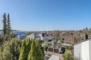 Denkmalgeschützte Stadtvilla mit neuer Perspektive in Stuttgart-Degerloch – Die vollständige Adresse der Immobilie erhältst du vom Anbieter., 70597 Waldau, Stuttgart – Vorschaubild 9