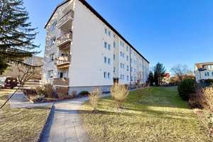 Vermietete Eigentumswohnung mit 3 Zimmer und Garage in Spandau! – Die vollständige Adresse der Immobilie erhältst du vom Anbieter., 13591 Staaken, Berlin – Vorschaubild 2