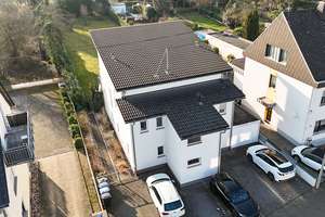 Wunderschöne Maisonettewohnung mit 2 Balkonen und schönem Blick ins Grüne – Die vollständige Adresse der Immobilie erhältst du vom Anbieter., 56070 Kesselheim, Koblenz – Vorschaubild 14