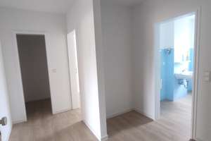 Gesuchte Randlage,  renovierte 2 ZKB-Loggia,  Weitblick, sofort einziehen! – Die vollständige Adresse der Immobilie erhältst du vom Anbieter., 55583 Bad Münster am Stein-Ebernburg – Vorschaubild 5
