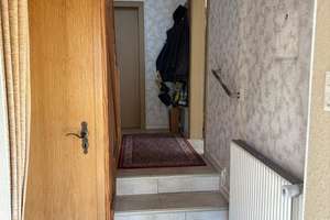 Zweifamilienhaus mit großem Garten und Entwicklungspotenzial in Bad Salzuflen zu verkaufen! – Die vollständige Adresse der Immobilie erhältst du vom Anbieter., 32107 Bad Salzuflen – Vorschaubild 2