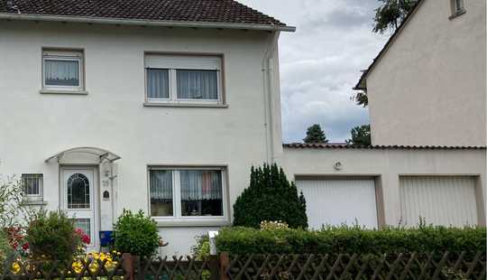 Bild von Doppelhaushälfte mit Garage in attraktiver und ruhiger  Lage von Ingelheim-West (provisionsfrei)