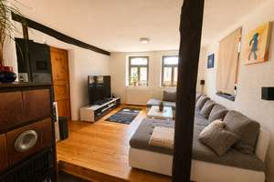 Helle 3-Zimmer-Wohnung im denkmalgeschützten Fachwerkhaus mit Holzdielen und Kamin – Die vollständige Adresse der Immobilie erhältst du vom Anbieter., 64839 Münster – Vorschaubild 2