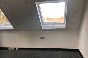 Neuwertige Maisonettewohnung  in Grünwettersbach zu vermieten! – Horfstr. 14, 76228 Grünwettersbach, Karlsruhe – Vorschaubild 4