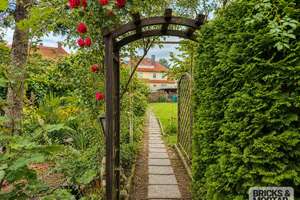 Ein Zuhause mit Charakter: Einfamilienhaus mit viel Platz und großem Garten – Die vollständige Adresse der Immobilie erhältst du vom Anbieter., 4288 Liebertwolkwitz, Leipzig – Vorschaubild 3