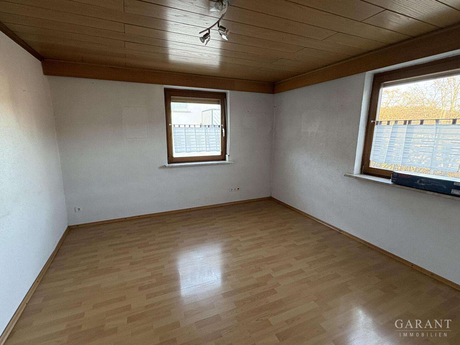 Immobilie in Oberkochen - Mehr als nur ein Haus - ein Ort zum Leben, Lachen und Wohlfühlen! - Bild 1