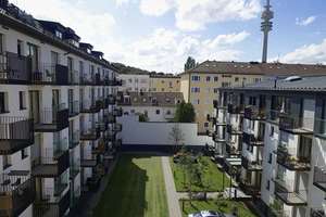 2-Zimmer Wohnung mit EBK in Schwabing-West, München – Die vollständige Adresse der Immobilie erhältst du vom Anbieter., 80809 Am Luitpoldpark, München – Vorschaubild 1