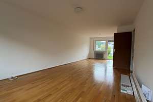 Gepflegtes Reihenmittelhaus zu vermieten – Die vollständige Adresse der Immobilie erhältst du vom Anbieter., 90419 Bielingplatz, Nürnberg – Vorschaubild 3