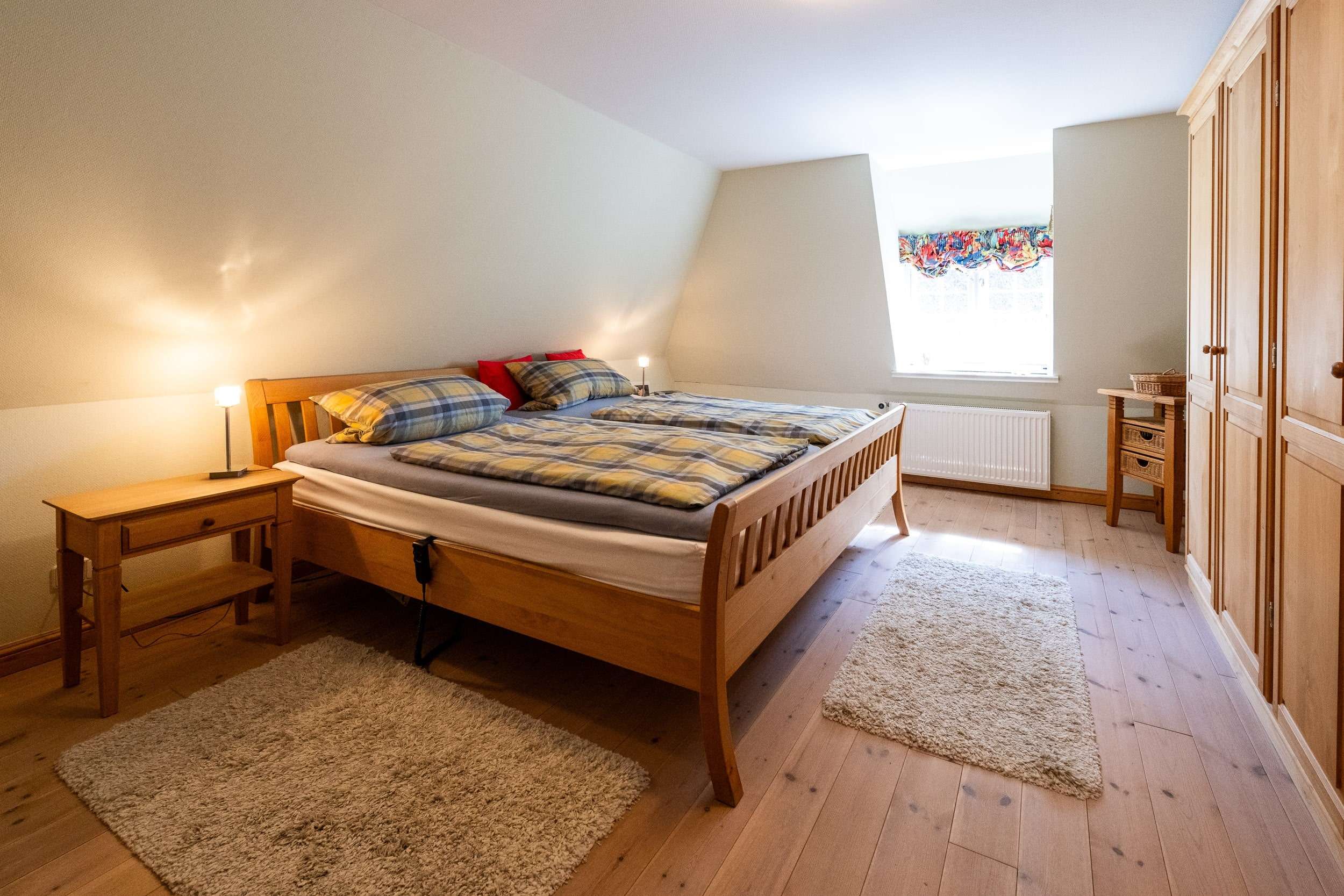 Immobilie in Risum-Lindholm - Idyllisches Friesenhaus unter Reet in bevorzugter Wohnlage - Bild 1