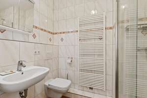 Property thumbnail 15