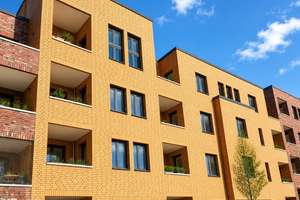 Großzügige 4-Zimmer-Wohnung mit Balkon in Hannover-Christine-Hardt-Straße – Christine-Hardt-Straße 13, 30539 Bemerode, Hannover – Vorschaubild 2