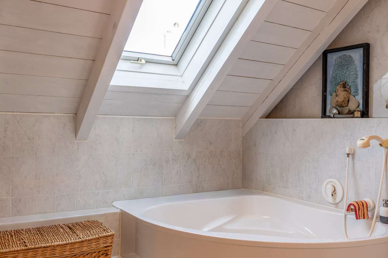 Immobilie in Schondorf am Ammersee - Wohnen über dem See – Charmante Maisonettewohnung mit Alpenpanorama - Bild 4