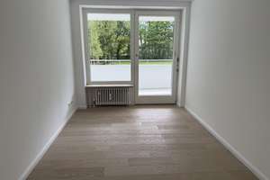 SCHÖNE, GROßE RUHIGE 4 oder 5 Zi. WOHNUNG IN BOGENHAUSEN-HERZOGPARK – Die vollständige Adresse der Immobilie erhältst du vom Anbieter., 81925 Herzogpark, München – Vorschaubild 9
