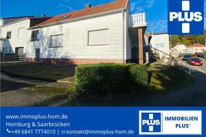 KIRKEL-NEUHÄUSEL; GEPLEGTES EINFAMILIENHAUS MIT DIREKTEM BURGBLICK – Die vollständige Adresse der Immobilie erhältst du vom Anbieter., 66459 Kirkel – Vorschaubild 1