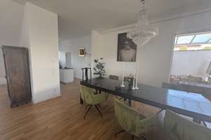 Modernes Einfamilienhaus mit Luftraum, Kamin und Garten – Gartenstraße 11A, 61118 Bad Vilbel – Vorschaubild 9