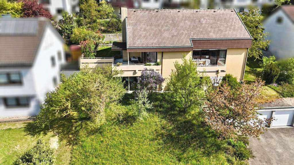 Immobilie in Waldstetten - Charmantes Einfamilienhaus mit Einliegerwohnung in ruhiger Lage von Waldstetten! - Bild 1