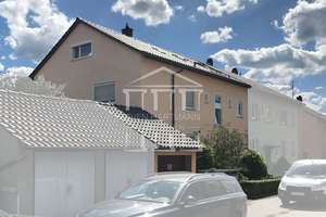 Attraktives Mehrfamilienhaus in Stuttgart-Rot – voll vermietet & mit Entwicklungspotenzial