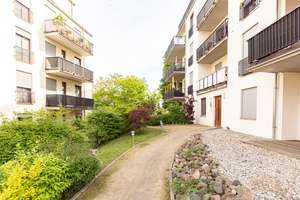 Sonnige & hochwertige 4 Zimmer mit drei Balkonen | Kamin | Parkett | Fußbodenheizung | Aufzug – Die vollständige Adresse der Immobilie erhältst du vom Anbieter., 4105 Zentrum-Nord, Leipzig – Vorschaubild 25