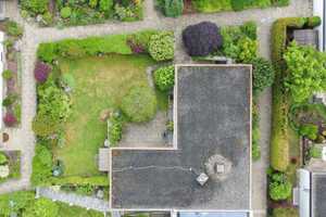Wohnen auf einer Ebene: Bungalow mit Garten, Keller, Zwei Garagen und Freistellplatz – Zollernalbkreis – Vorschaubild 24