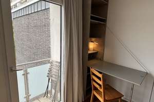 Lichtdurchflutete 1-Zimmerwohnung in Top Lage - möbliert – Augustastraße 28, 40477 Pempelfort, Düsseldorf – Vorschaubild 5