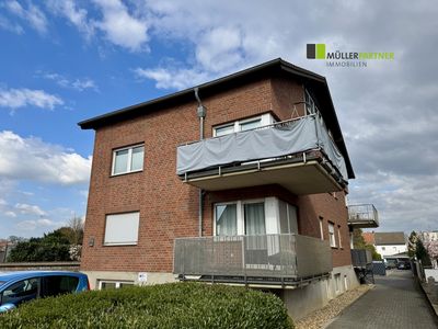 Schicke DG-Wohnung mit Balkon und Garage in Düren-Mariaweiler