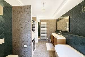 Property thumbnail 9