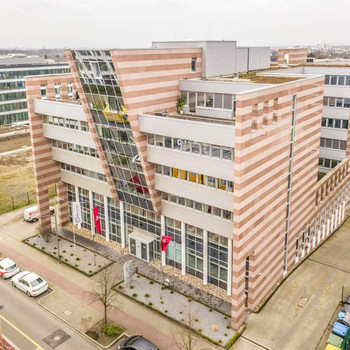 Moderne Büroflächen | hauseigene Kantine | zentrale Lage | RUHR REAL