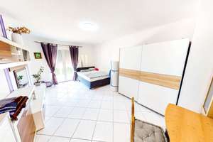 Zweifamilienhaus mit großem Garten in bester Lage – Die vollständige Adresse der Immobilie erhältst du vom Anbieter., 85051 Süd, Ingolstadt – Vorschaubild 24