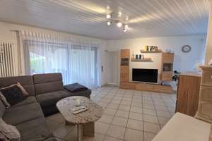 Wohnen mit mediterranem Flair: Gepflegtes Einfamilienhaus mit großem Garten, 2 Terrassen u. Garage – Bahnhofstraße 15/2, 79588 Efringen-Kirchen – Vorschaubild 6