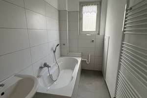 Renovierte & sanierte 4 Zi-Whg. mit S-W Balkon, Hochparterre, gepflegtes 6 Parteienhaus in Hassels – Die vollständige Adresse der Immobilie erhältst du vom Anbieter., 40599 Hassels, Düsseldorf – Vorschaubild 21