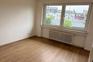 Freiheitstr, helle 2 Zimmer Wohnung, KDB, Balkon. Sackgasse. – Freiheitstr 64, 42277 Oberbarmen, Wuppertal – Vorschaubild 4