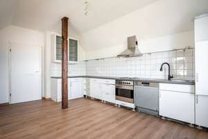 Renovierte Dachgeschosswohnung mit Einbauküche und Fernblick in Bielefeld Mitte – Die vollständige Adresse der Immobilie erhältst du vom Anbieter., 33602 Mitte, Bielefeld – Vorschaubild 15