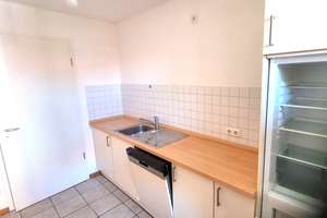 *Neues Zuhause für Ihre Familie* 4-Zimmer-Wohnung mit Balkon, zwei Bädern und Einbauküche – Alstertwiete 13, 20099 Sankt Georg, Hamburg – Vorschaubild 12