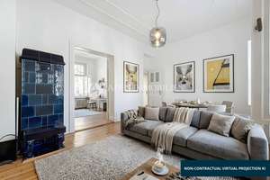 Sehr schöne Altbauwohnung im 1.OG – 3 Zimmer mit Balkon und Abstellraum! Renovierungsbedürftig.