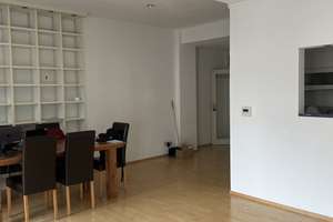 Lage, Lage, Lage  / großzügige 2 Zimmer Wohnung mit Aufzug und Balkon – Die vollständige Adresse der Immobilie erhältst du vom Anbieter., 65183 Mitte, Wiesbaden – Vorschaubild 16