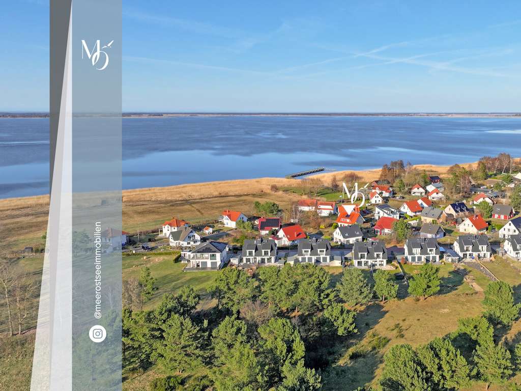 Immobilie in Fuhlendorf - Zweifamilienhaus nahe Darß mit Wasserblick // 2 WE ideal für Eigennutzung & Vermietung // Garten - Bild 0