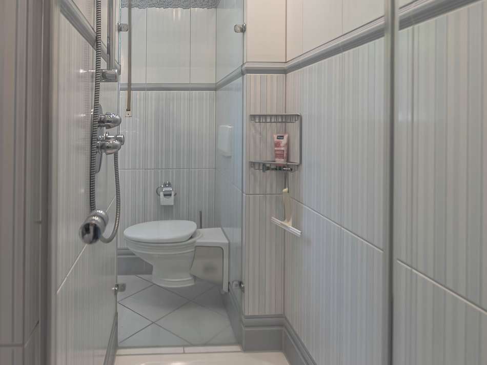 Dusche-EG