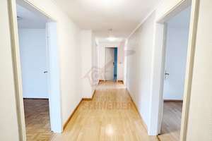 IMMOBILIEN SCHNEIDER - schöne 3,5 Zimmer Wohnung mit Süd-Balkon, eigenem Garten und neuwertigem Bad – Die vollständige Adresse der Immobilie erhältst du vom Anbieter., 81827 Waldtrudering, München – Vorschaubild 8