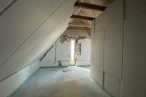 Familienhaus mit Einliegerwohnung  und Garage! Bezugsfrei! – Hofäckerweg 20 - 22, 71154 Nufringen – Vorschaubild 77