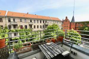 AUFZUG, FUSSBODENHEIZUNG & 5.500 m² QUARTIERSPARK - GRÜNE OASE - MITTEN IN BEGEHRTER KIEZ-LAGE – Schwiebusser Str. 45 aa, 10965 Kreuzberg, Berlin – Vorschaubild 8