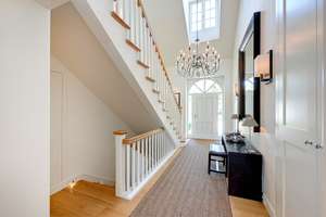 Ikonische Villa im Hamptons Style – Die vollständige Adresse der Immobilie erhältst du vom Anbieter., 85598 Vaterstetten – Vorschaubild 5